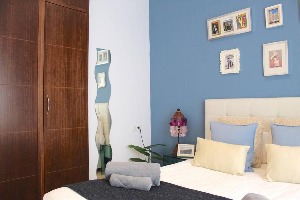 Good Vibes Rustic Downtown Alvarez Apartment Malaga Exterior photo